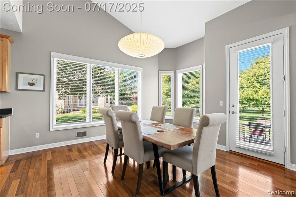 48051 Inveraray Road Canton, MI 48188 - Photo 12 of 52