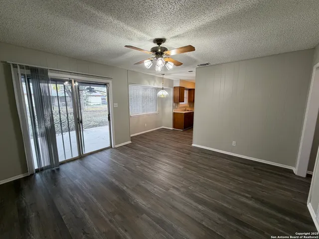 $1,495 | 7422 Fieldgate Drive, San Antonio, TX 78227