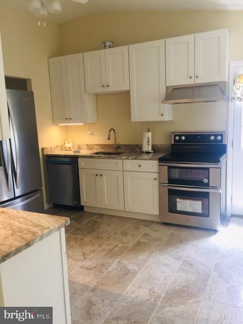 13015 Hathaway Drive Silver Spring, MD 20906 - Photo 6 of 41 Gallery Image 6