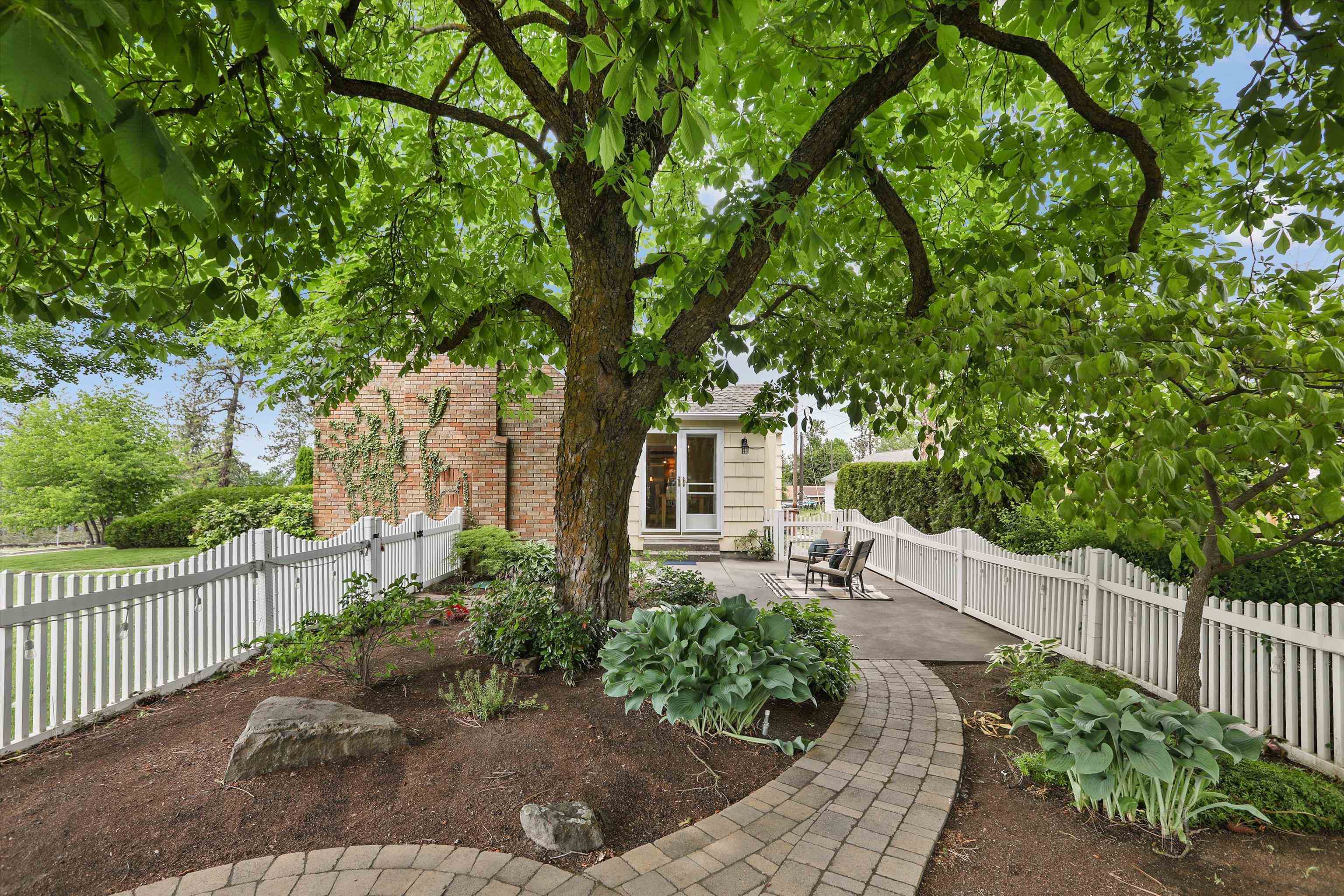 2225 South Adams Street Spokane, WA 99203 - Photo 16 of 31