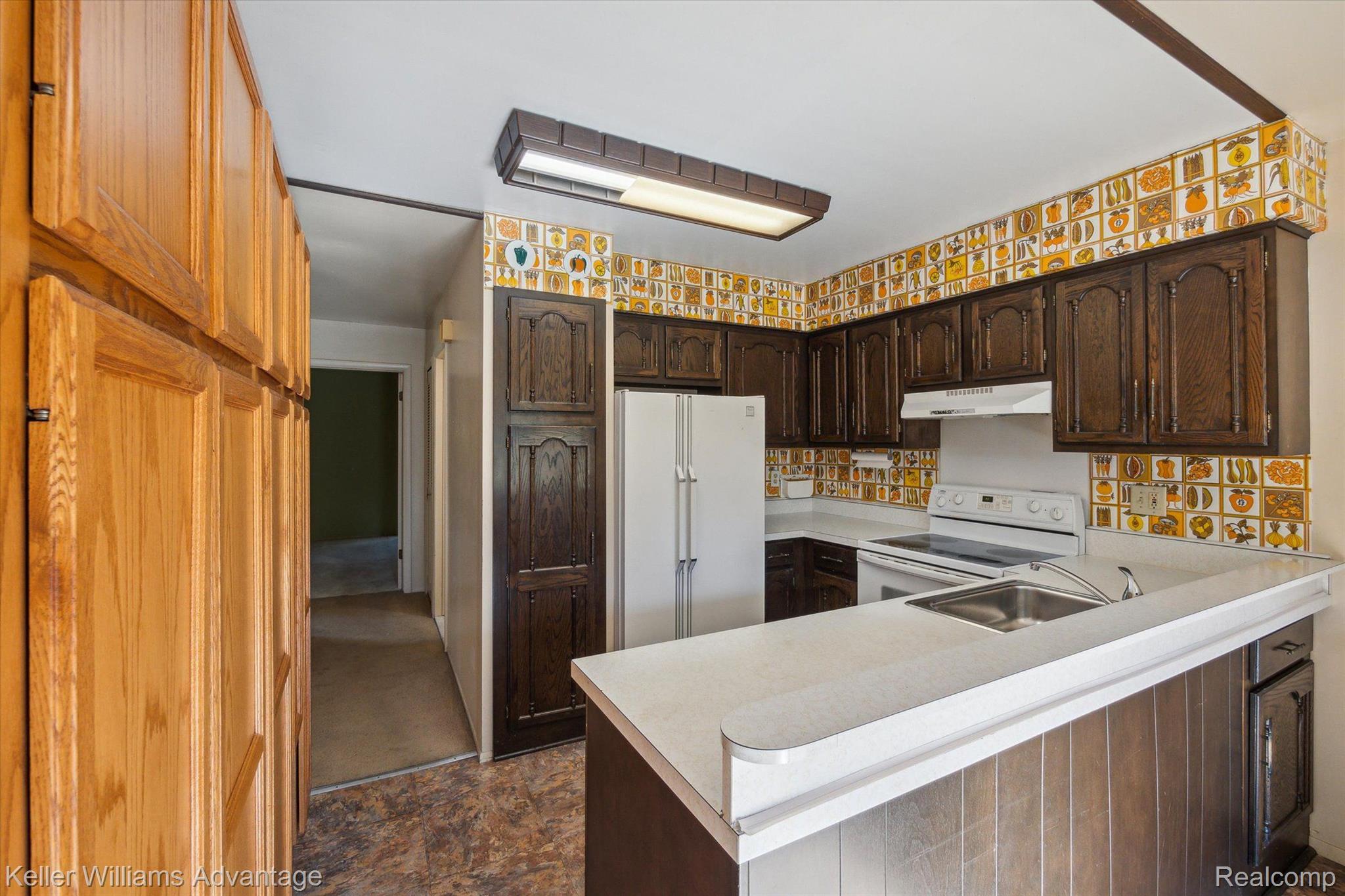 16225 Rudgate Street Southgate, MI 48195 - Photo 7 of 29