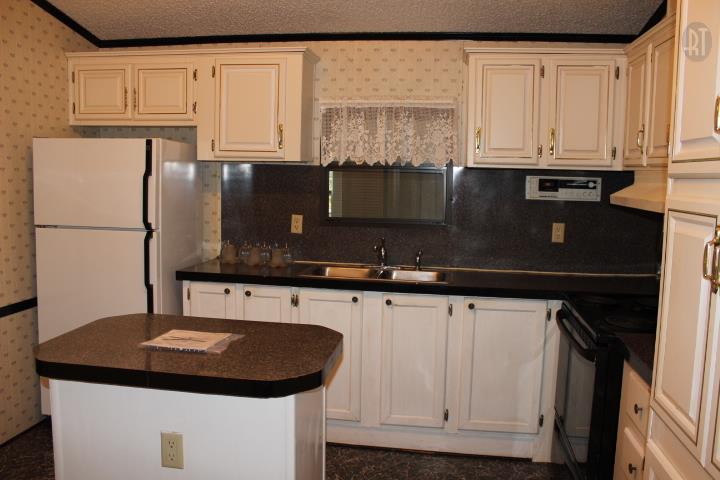 8190 Fredonia Road Manchester, TN 37355 - Photo 7 of 18