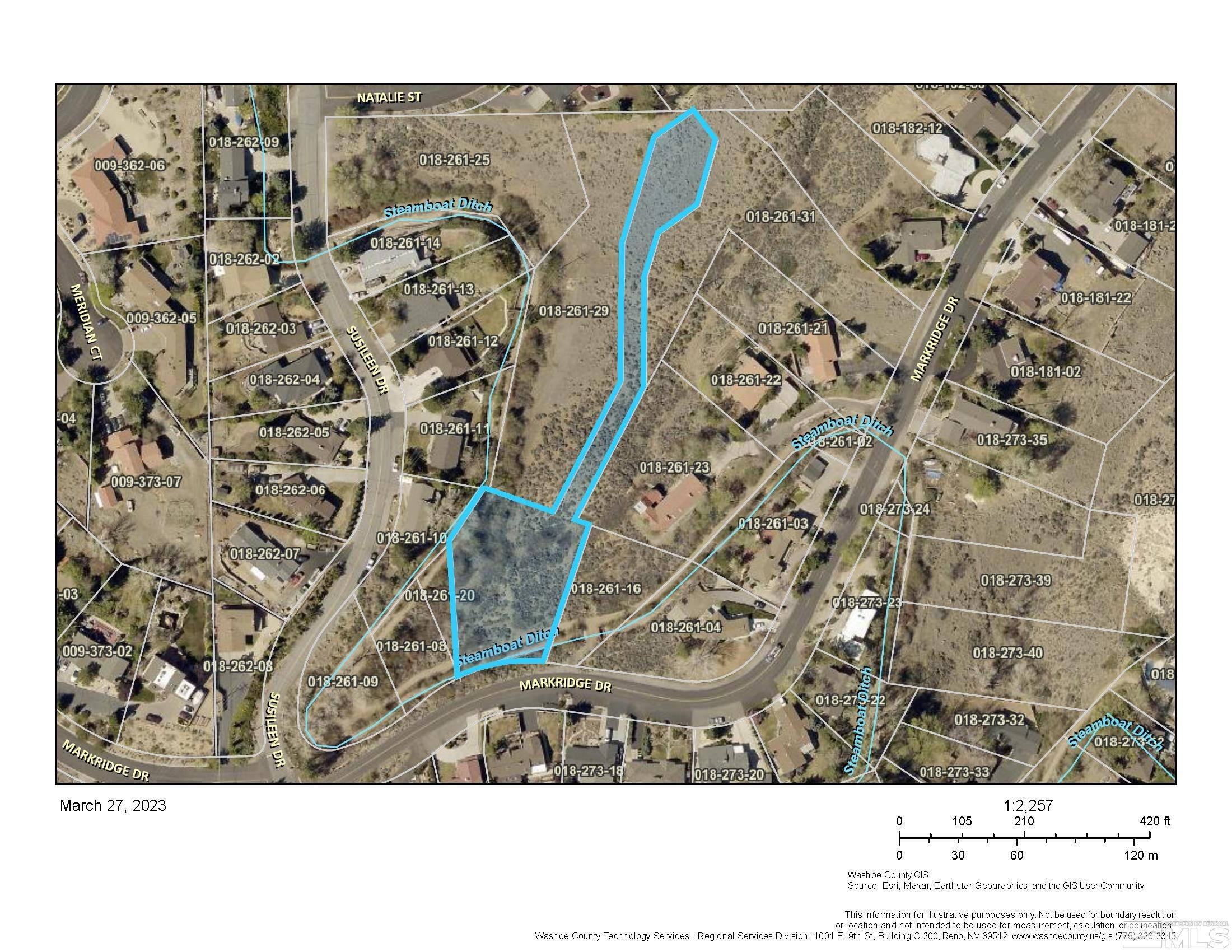 a black and white photo of a room