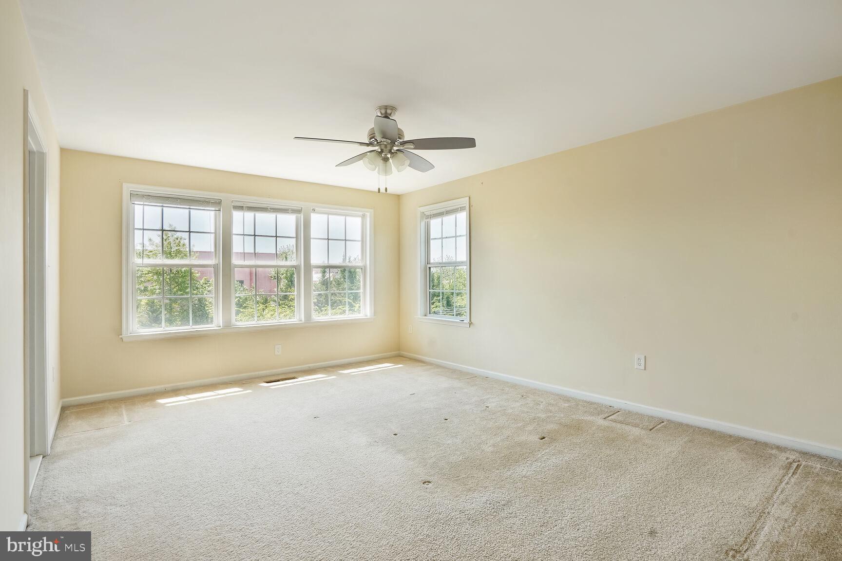 42777 Hay Road Ashburn, VA 20147 - Photo 13 of 21