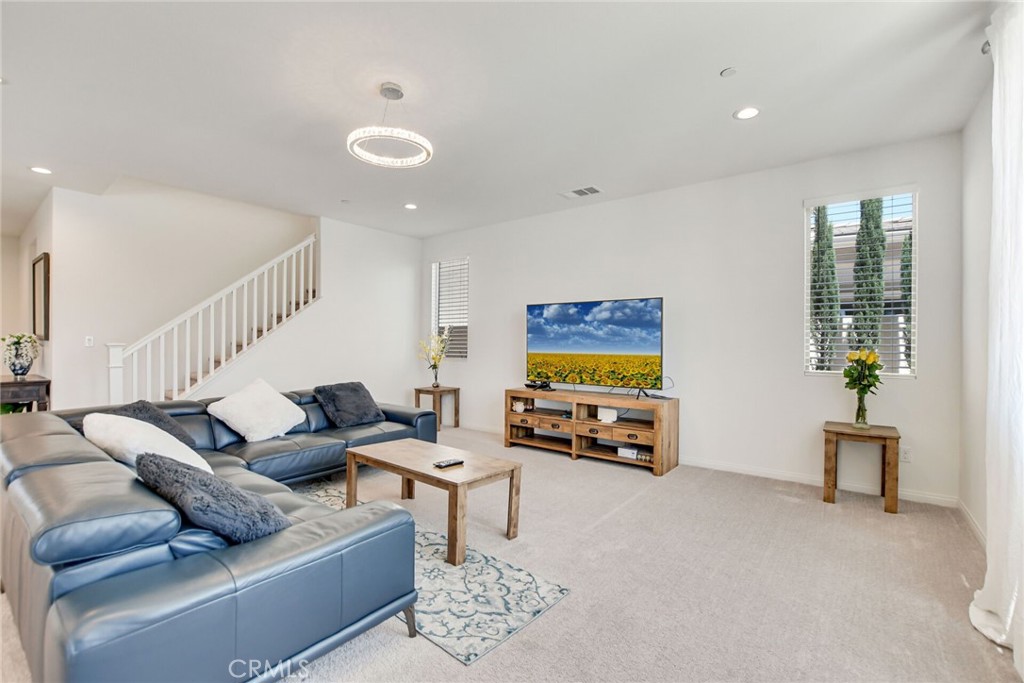 12789 Mendocino Ridge Drive Riverside, CA 92503 - Photo 9 of 68 Gallery Image 9