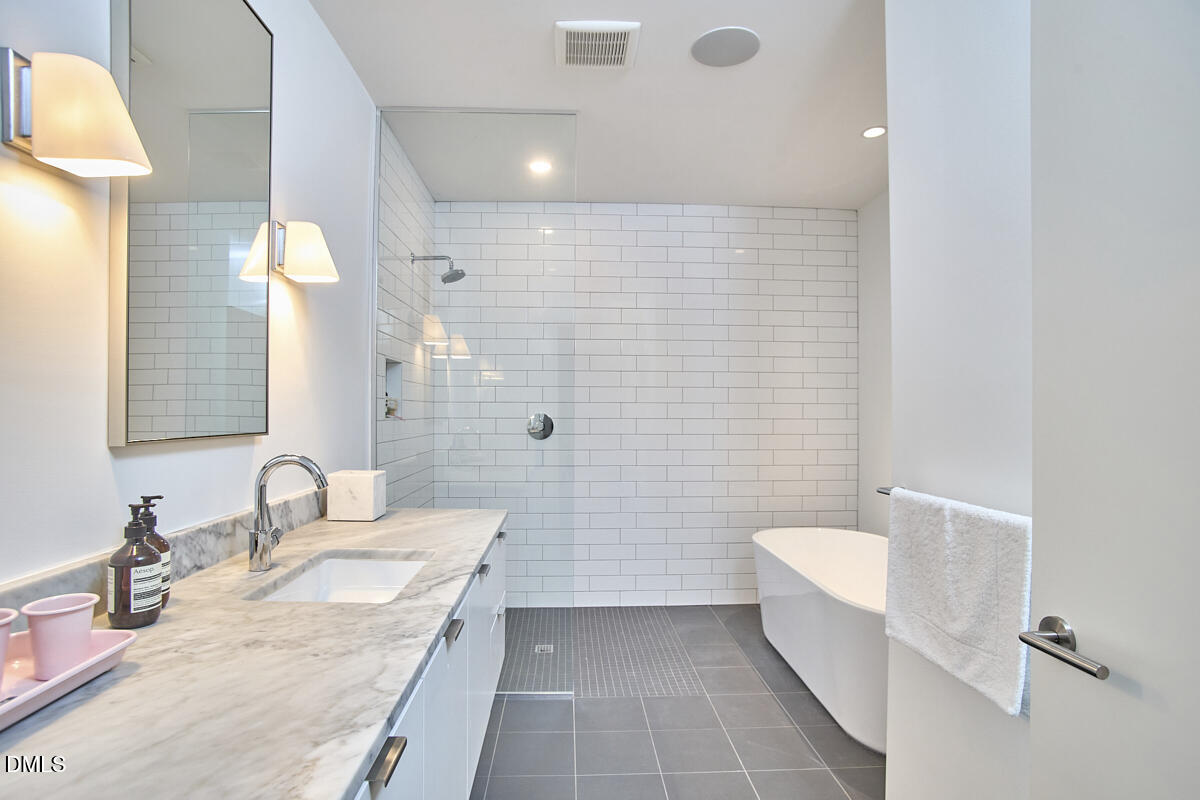 4937 Taproot Lane Durham, NC 27705 - Photo 47 of 55 099