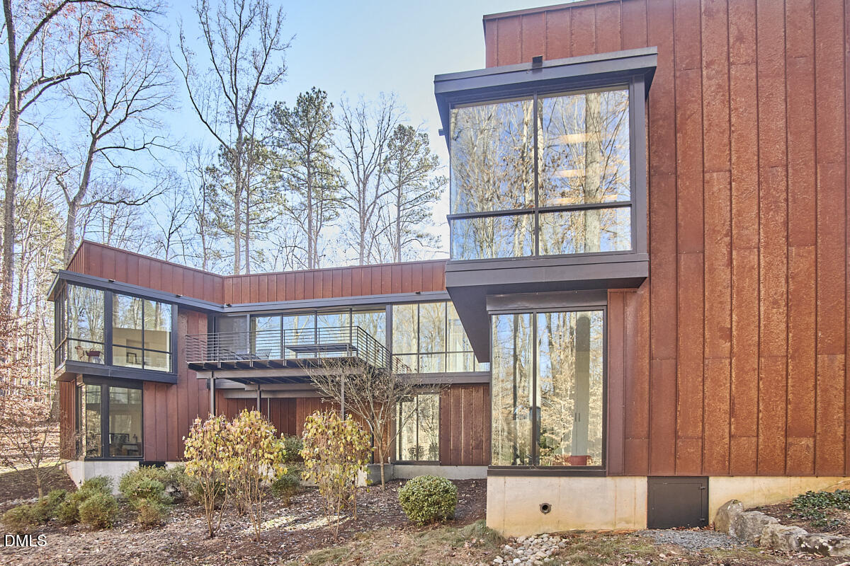 4937 Taproot Lane Durham, NC 27705 - Photo 4 of 55 015