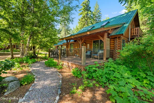 $764,000 | 70 Hawkins Road, Sagle, ID 83860