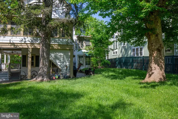 $1,110 | 304 West German Street, Unit 100, Shepherdstown, WV 25443