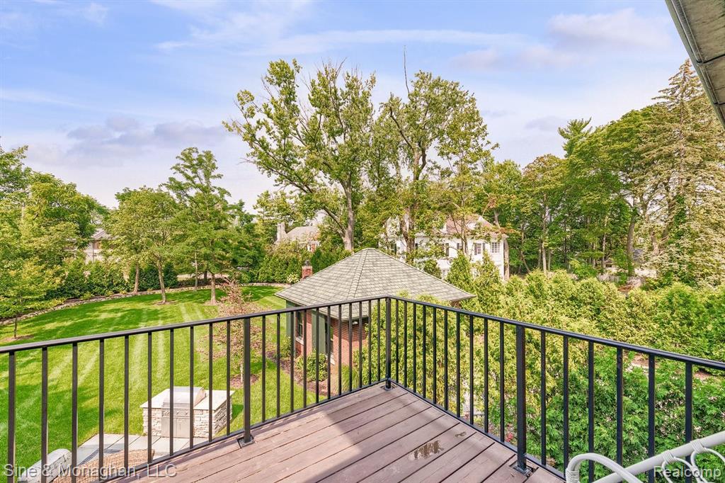 1158 West Maple Road Birmingham, MI 48009 - Photo 40 of 77