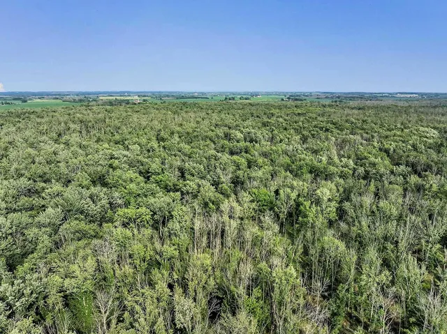 $860,000 | County Road South, Algoma, WI 54201