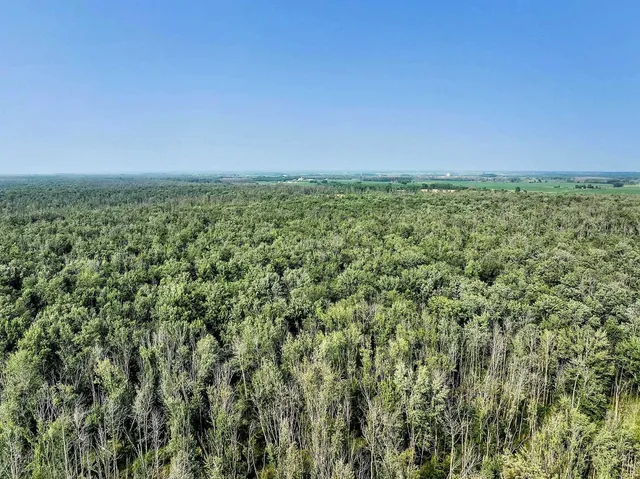 $860,000 | County Road South, Algoma, WI 54201