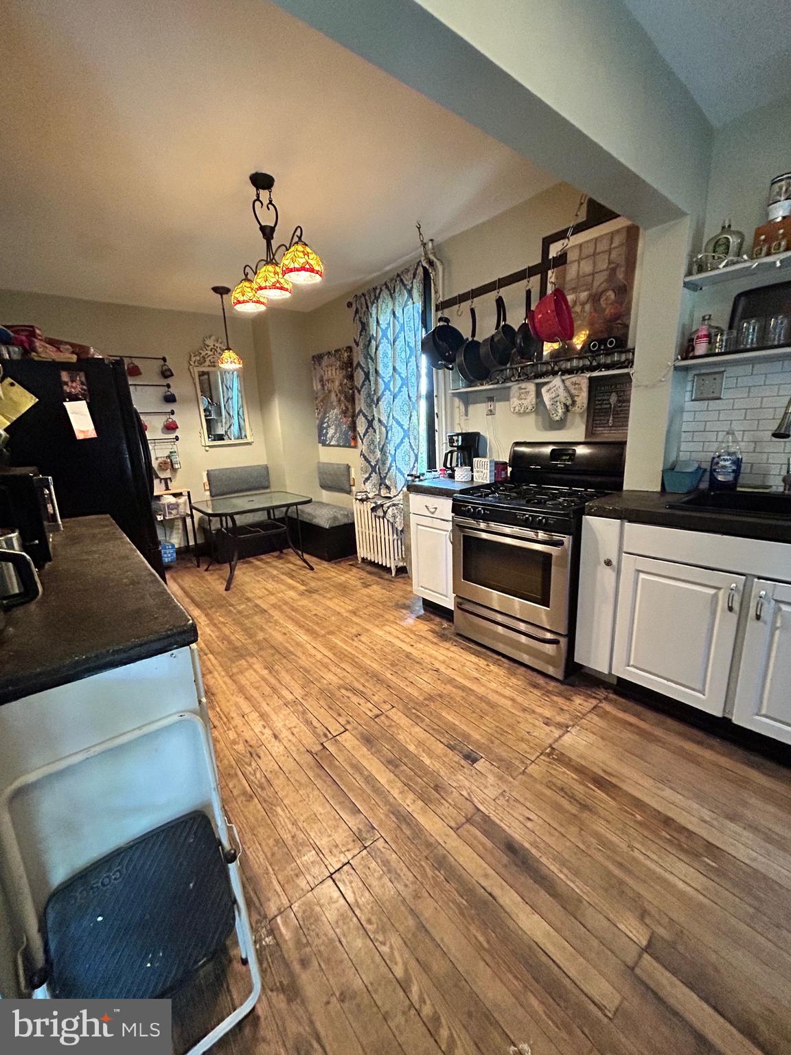 2410 East Cold Spring Lane Baltimore, MD 21214 - Photo 7 of 22 Kitchen