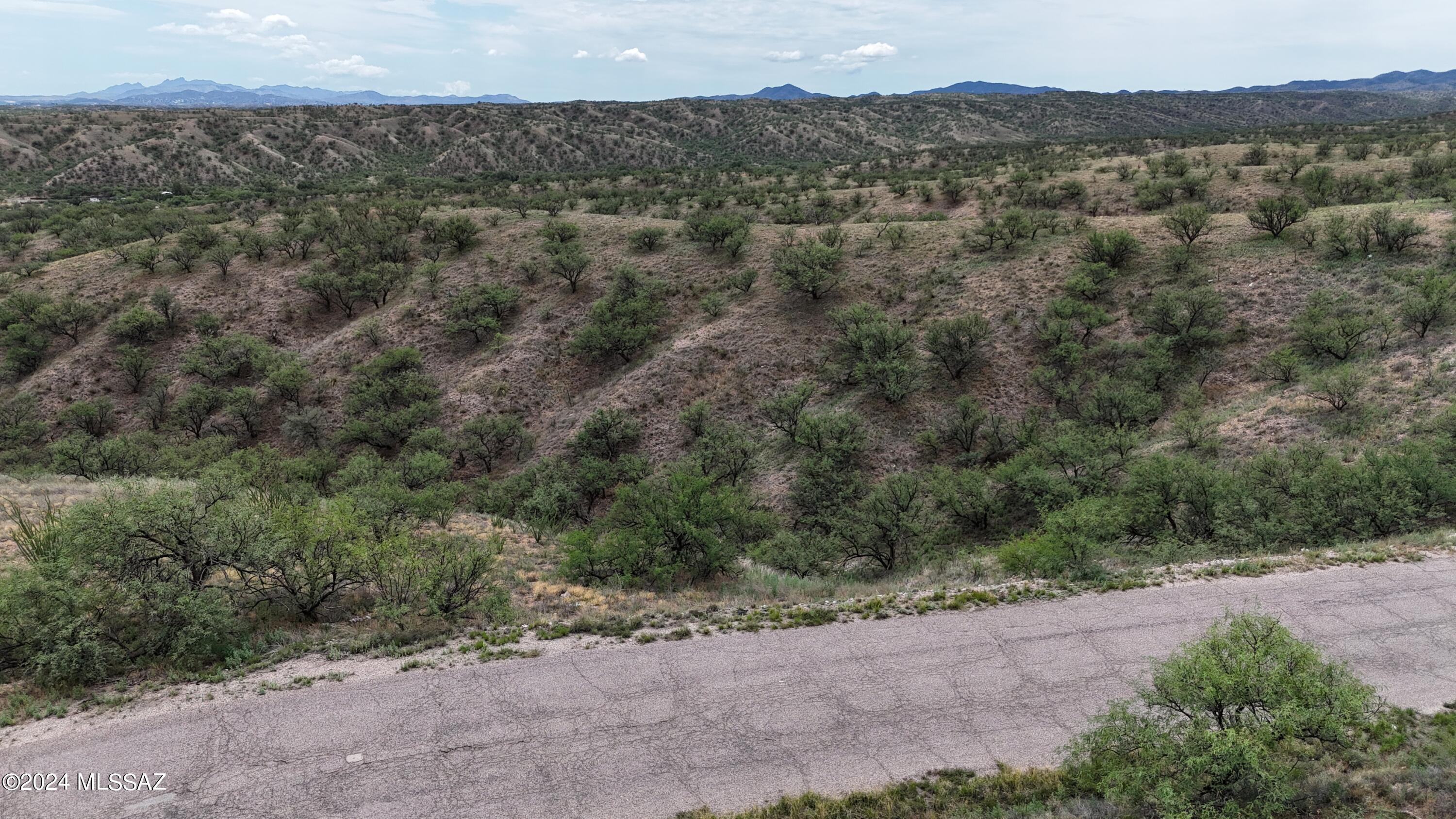 469 Via Encino, Unit 5 Rio Rico, AZ 85648 - Photo 5 of 17