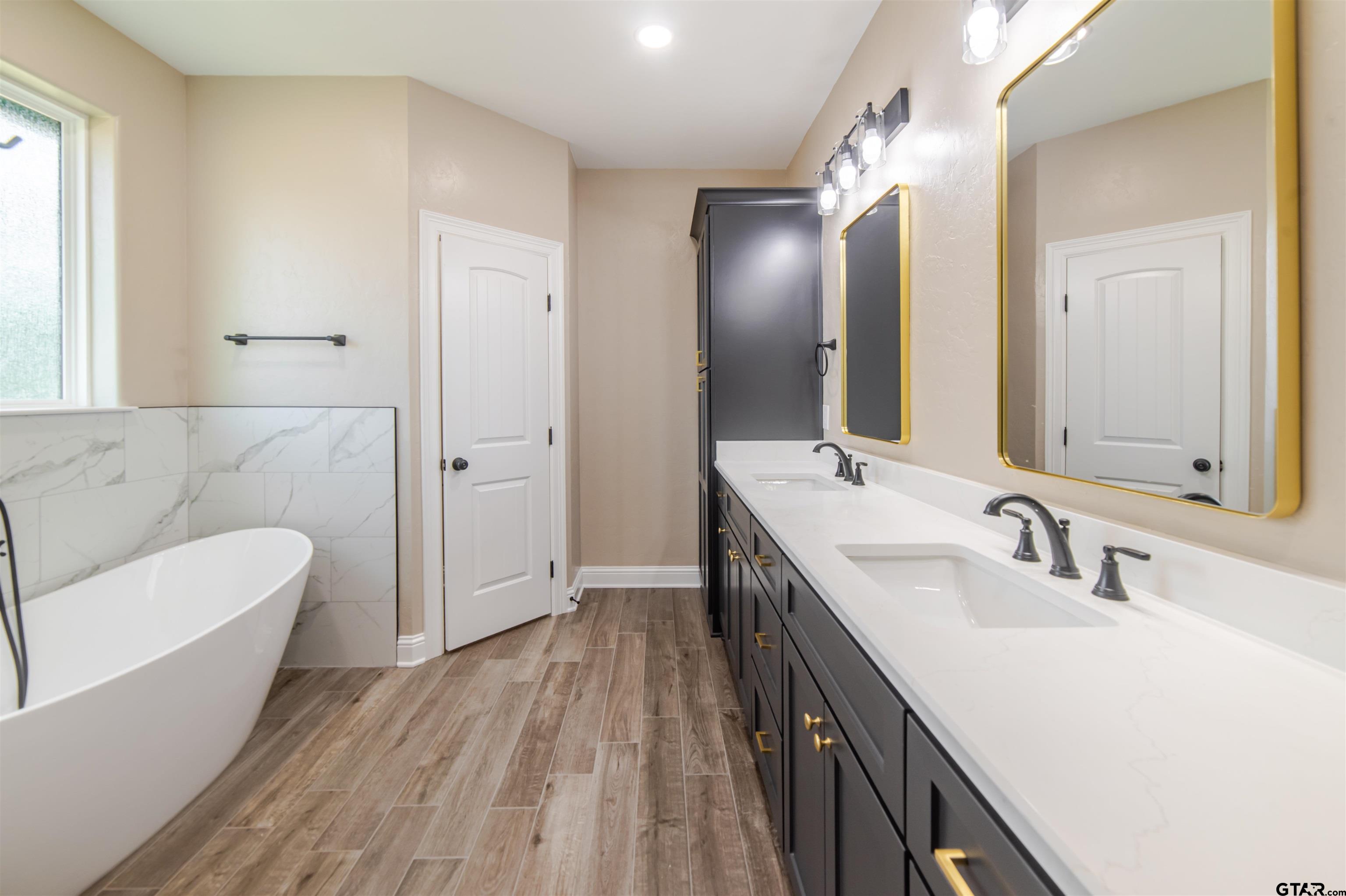 404 Small Oaks Road Kilgore, TX 75662 - Photo 21 of 35 Gallery Image 21