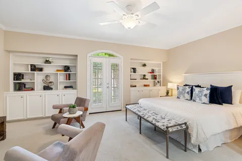 $800,000 | 7416 Kelving Street, Houston, TX 77030