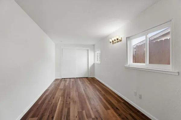 $2,375 | 5741 39th Street, Sacramento, CA 95824