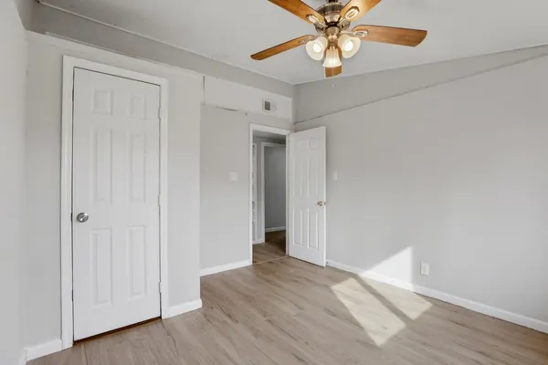 $2,375 | 5741 39th Street, Sacramento, CA 95824