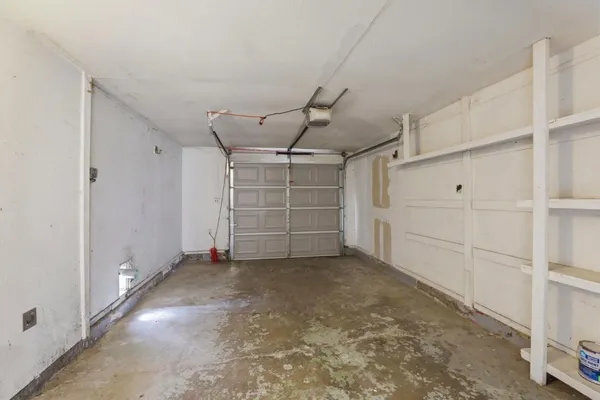 $2,375 | 5741 39th Street, Sacramento, CA 95824