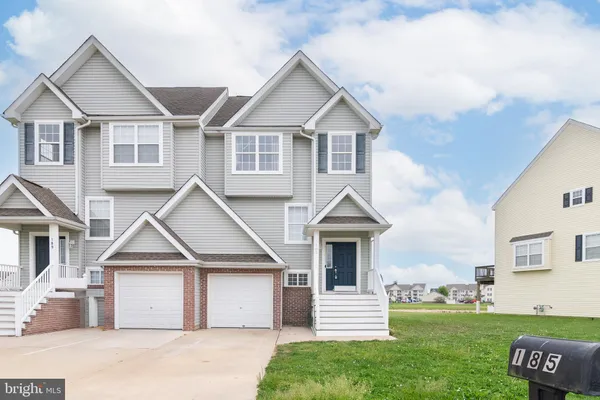 $289,900 | 185 West Sheldrake Circle, Dover, DE 19904