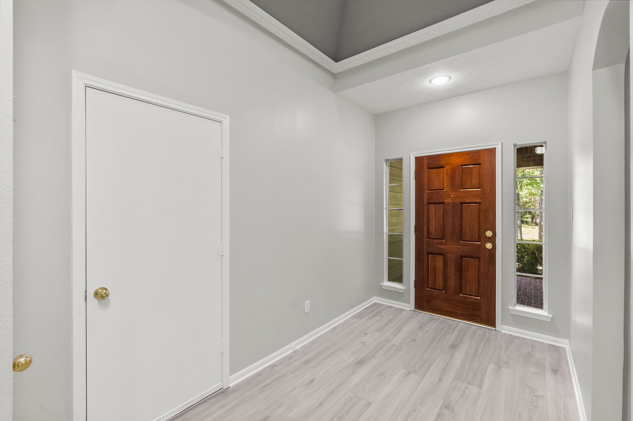 155 North Wimberly Way Conroe, TX 77385 - Photo 4 of 43