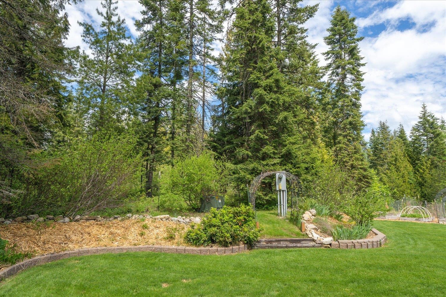 264 Davis Lake Road Usk, WA 99180 - Photo 37 of 50 Gallery Image 37