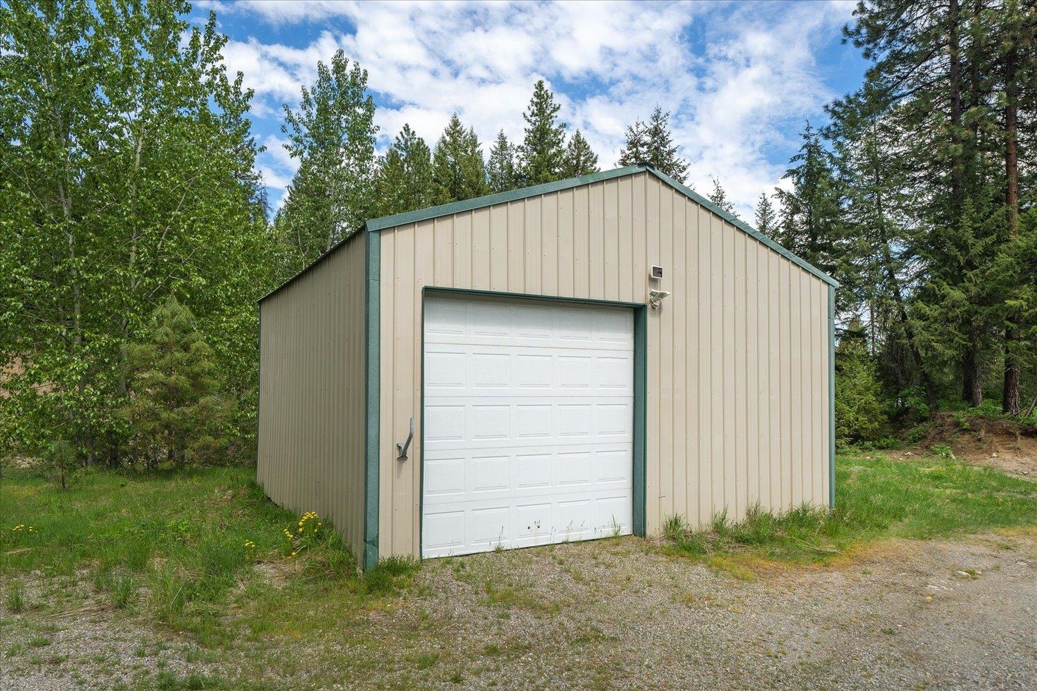 264 Davis Lake Road Usk, WA 99180 - Photo 43 of 50 Gallery Image 43