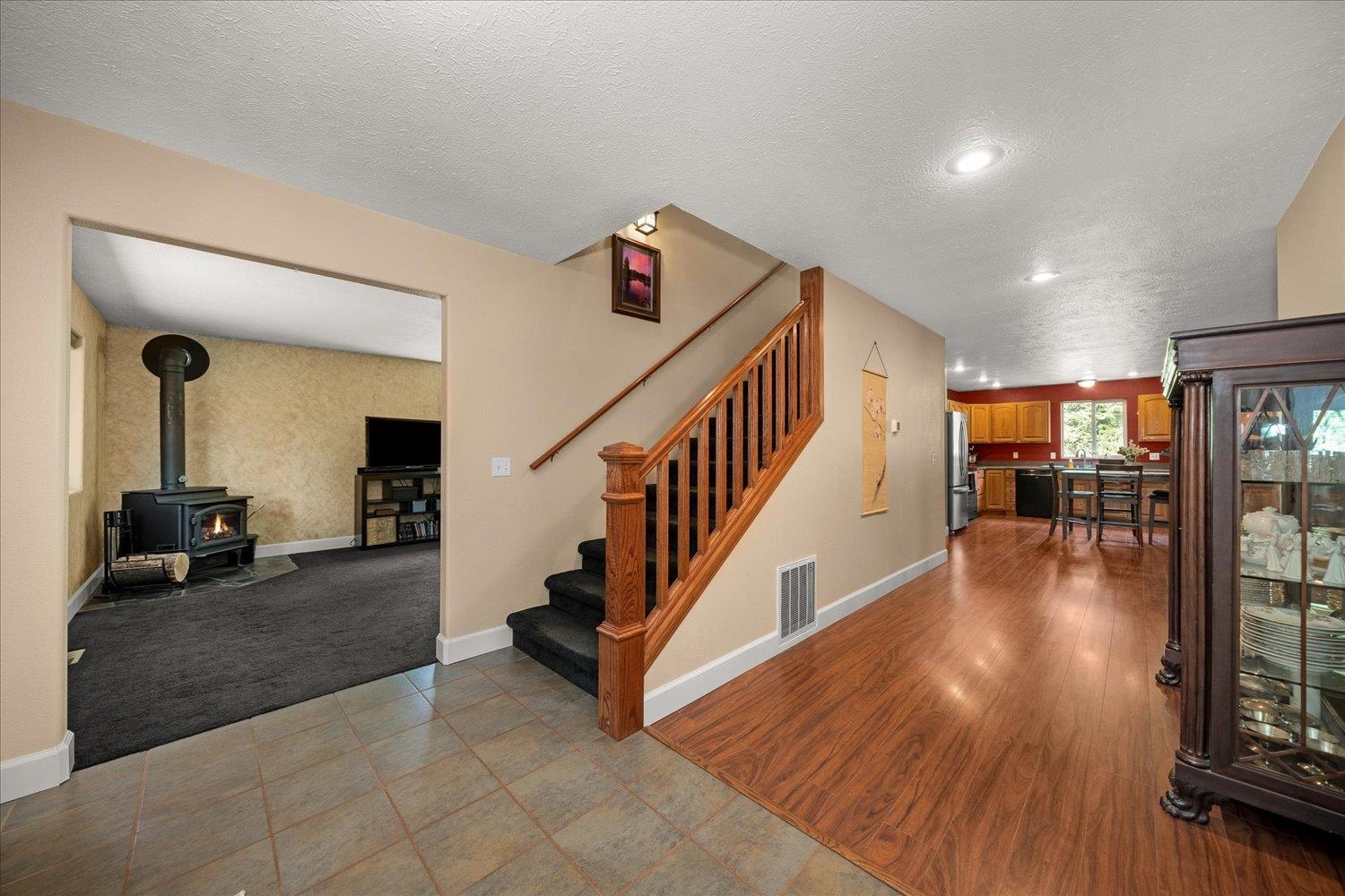 264 Davis Lake Road Usk, WA 99180 - Photo 5 of 50 Gallery Image 5