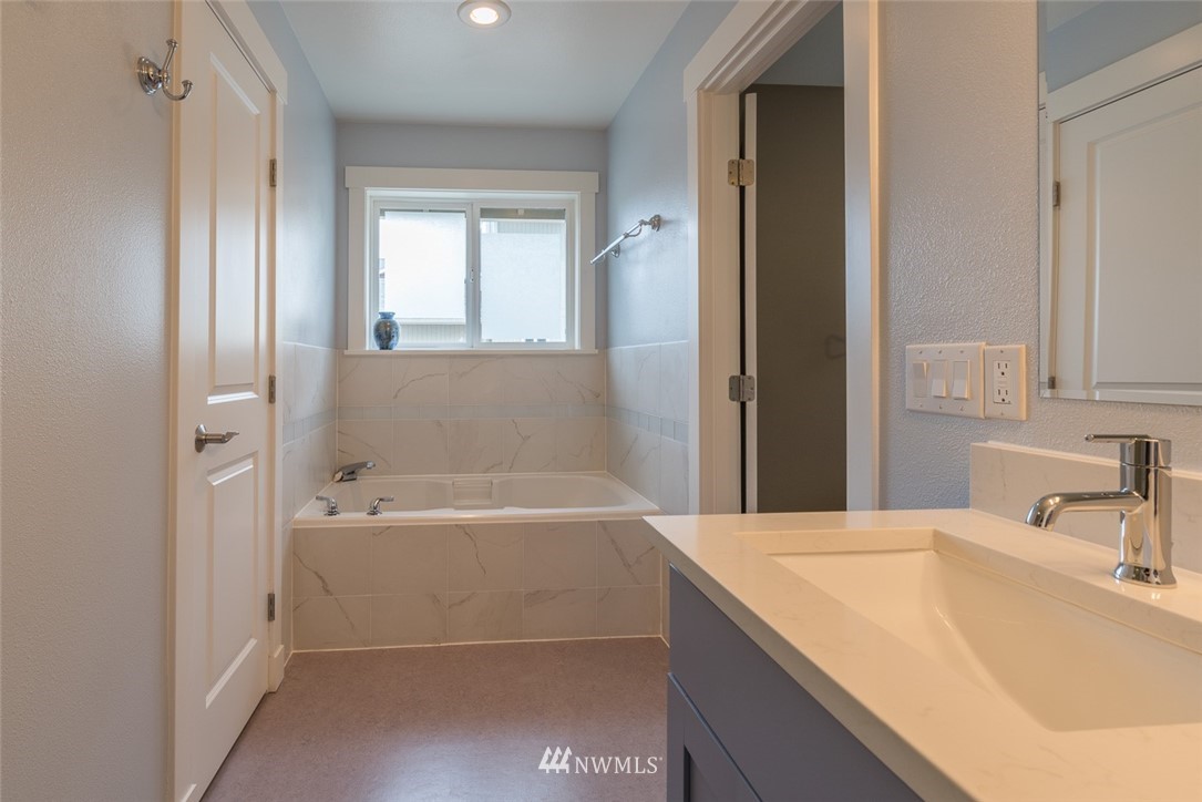 3812 Ridgemont Court Bellingham, WA 98229 - Photo 14 of 25 Gallery Image 14