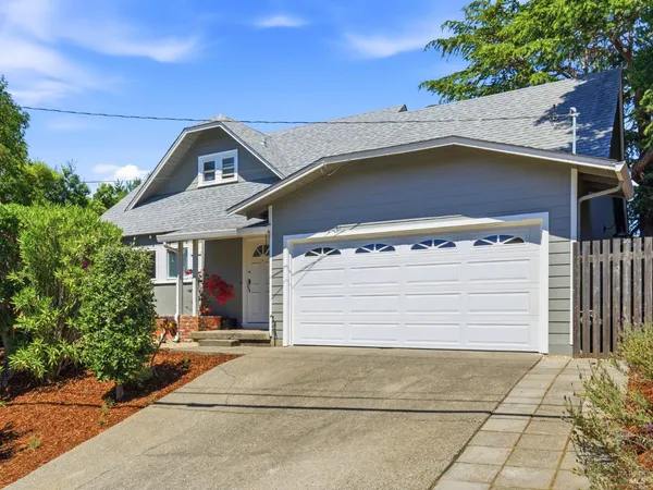 $1,595,000 | 66 Granada Drive, Corte Madera, CA 94925