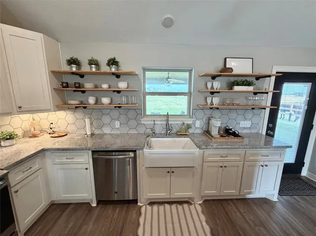 $419,900 | 1056 Angus Trail, Angleton, TX 77515