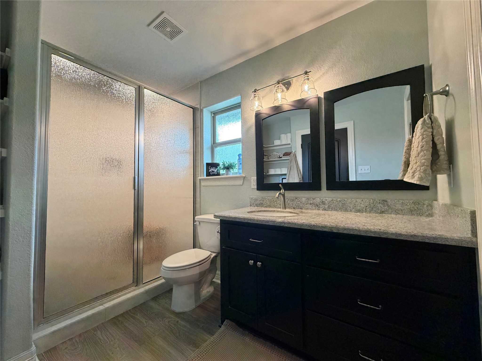 1056 Angus Trail Angleton, TX 77515 - Photo 28 of 39