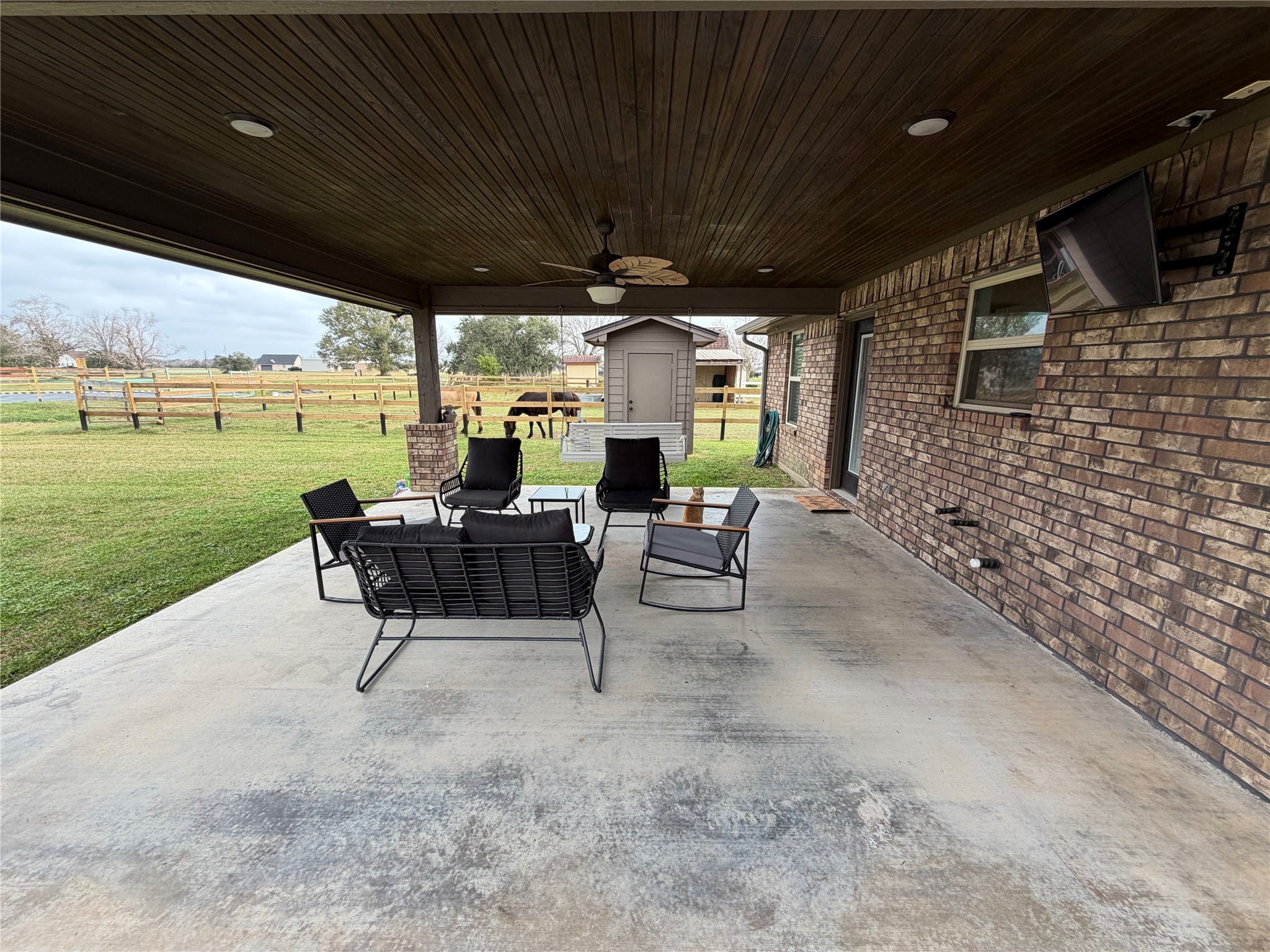 1056 Angus Trail Angleton, TX 77515 - Photo 29 of 39