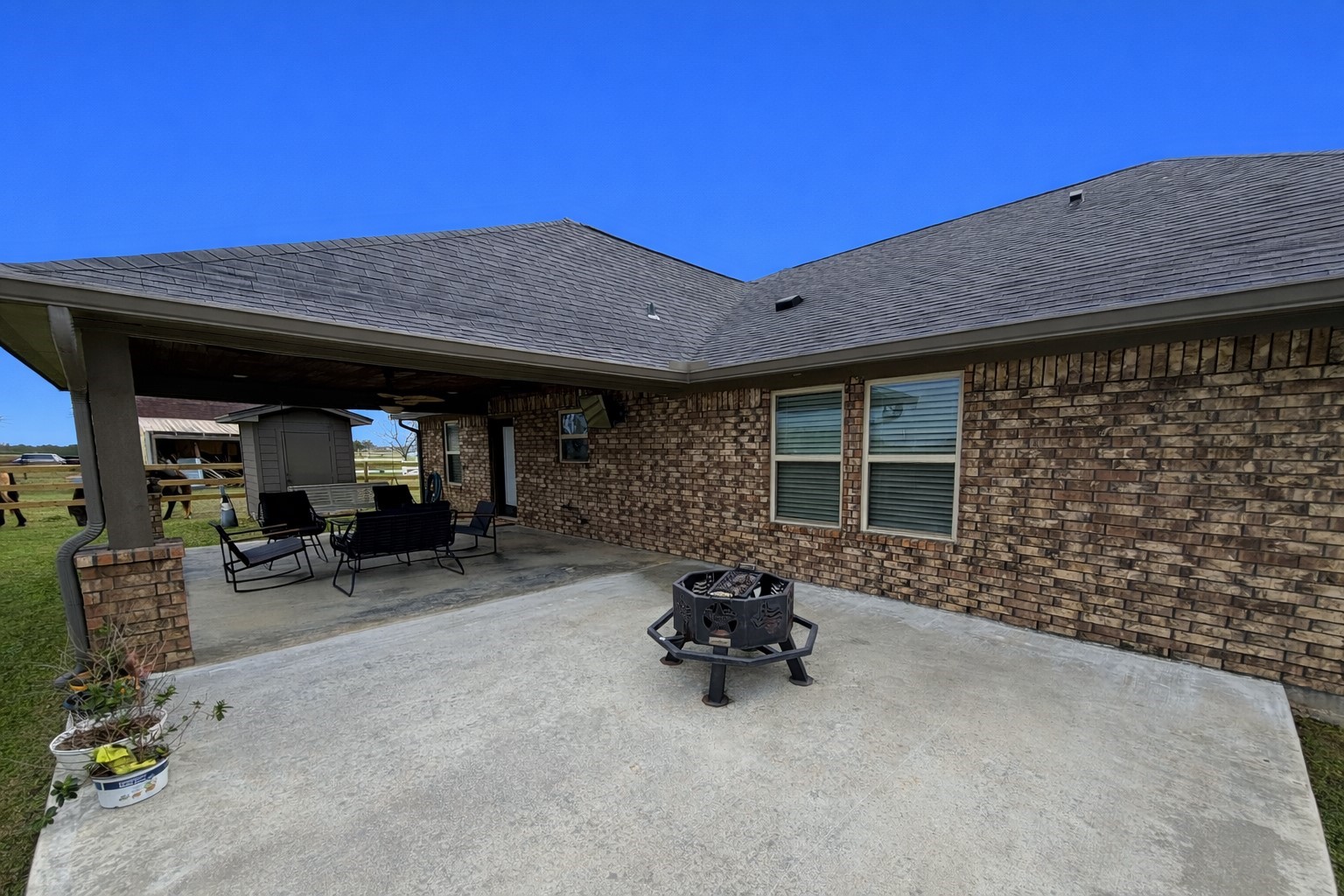 1056 Angus Trail Angleton, TX 77515 - Photo 32 of 39