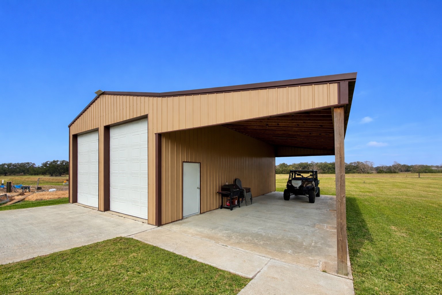 1056 Angus Trail Angleton, TX 77515 - Photo 35 of 39