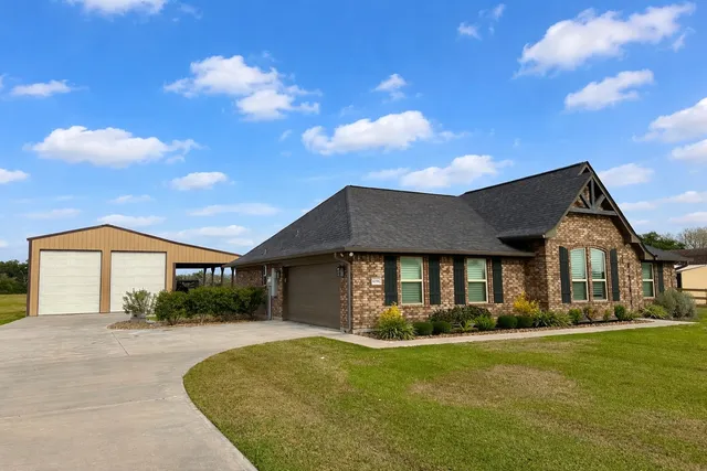 $419,900 | 1056 Angus Trail, Angleton, TX 77515