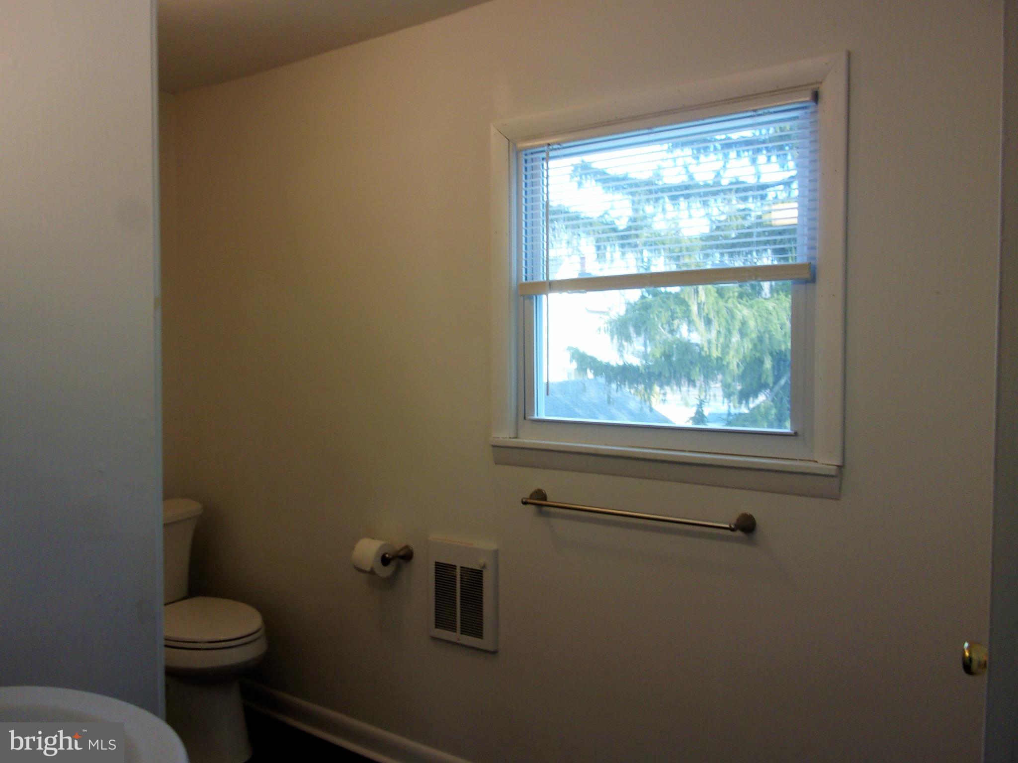 522 Chestnut Avenue Lindenwold, NJ 08021 - Photo 22 of 31 Gallery Image 22