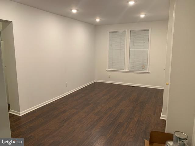 522 Chestnut Avenue Lindenwold, NJ 08021 - Photo 5 of 31 Gallery Image 5