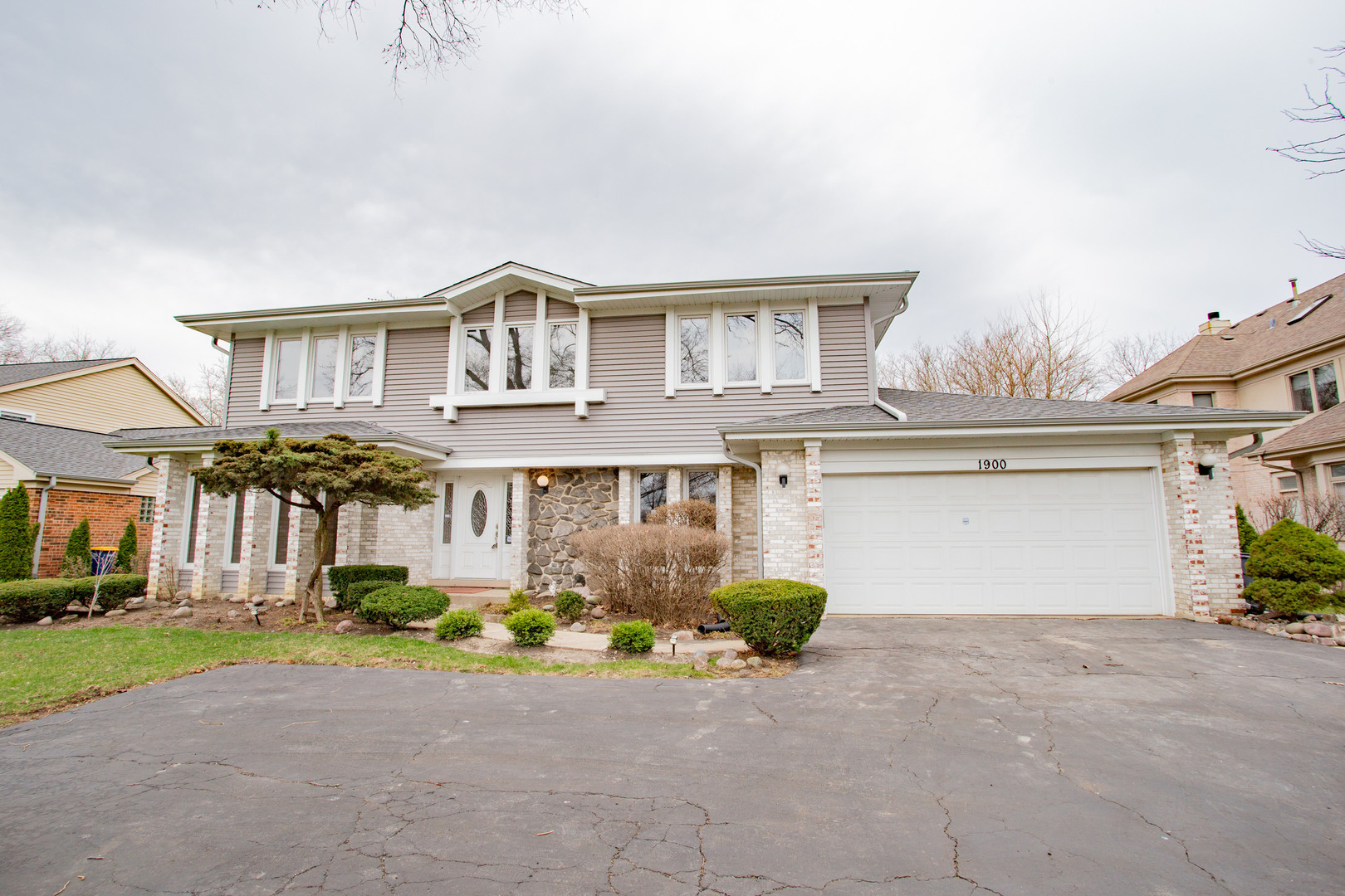 1900 Landwehr Road Northbrook, IL 60062 - Photo 2 of 55 Gallery Image 2