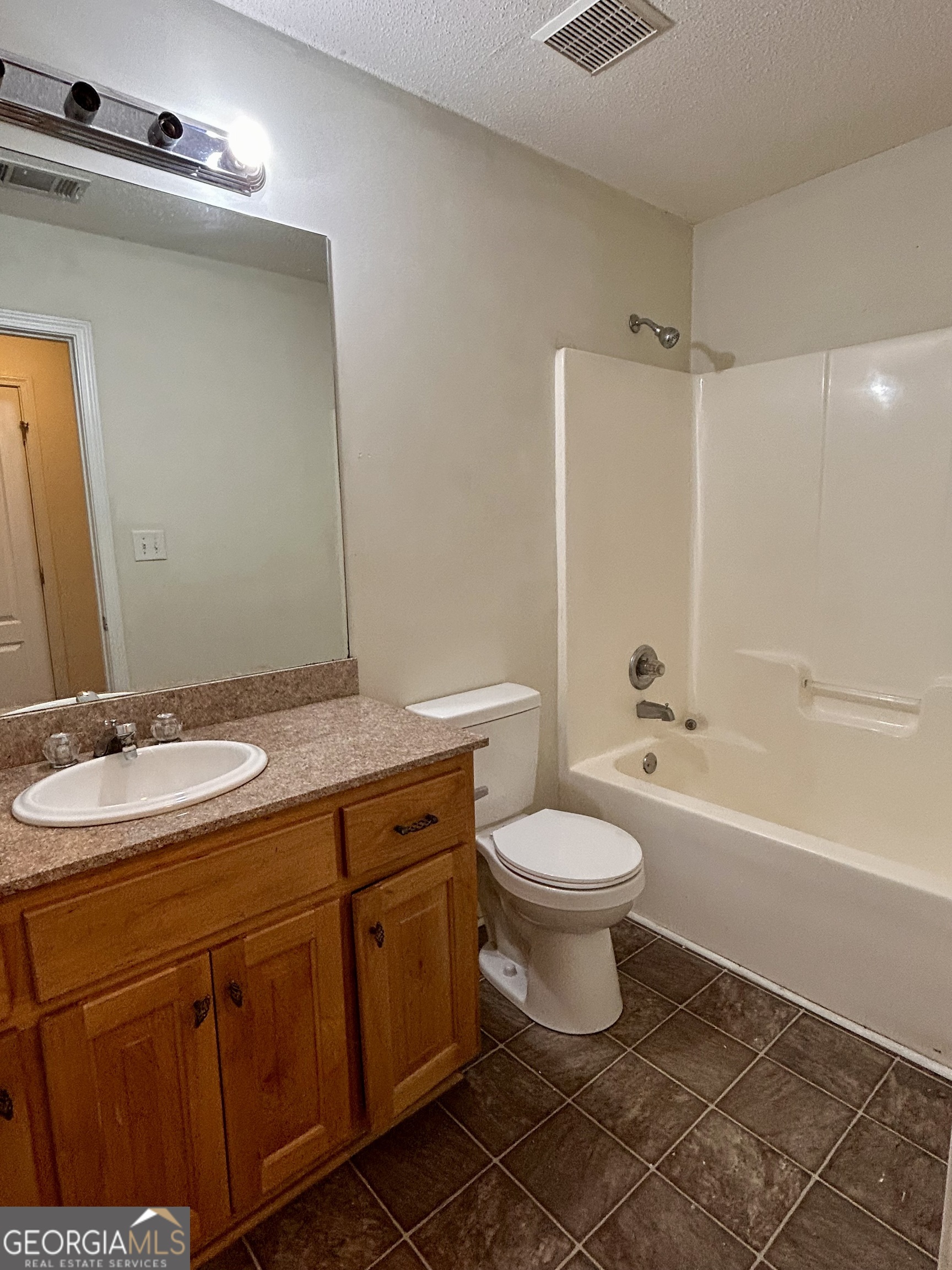 105 Stallion Pointe Bonaire, GA 31005 - Photo 11 of 31