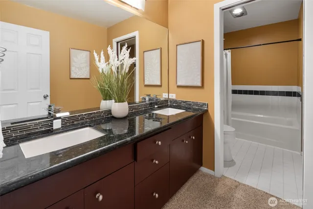 $2,800,000 | 13603 Southeast 55th Place, Bellevue, WA 98006