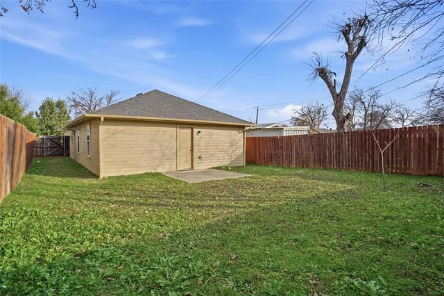 $267,500 | 505 West Boyce Avenue, Fort Worth, TX 76115