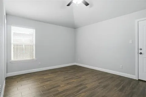 $267,500 | 505 West Boyce Avenue, Fort Worth, TX 76115