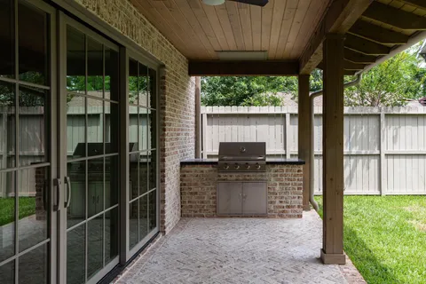 $2,750,000 | 1126 East 7 1/2 Street, Houston, TX 77009