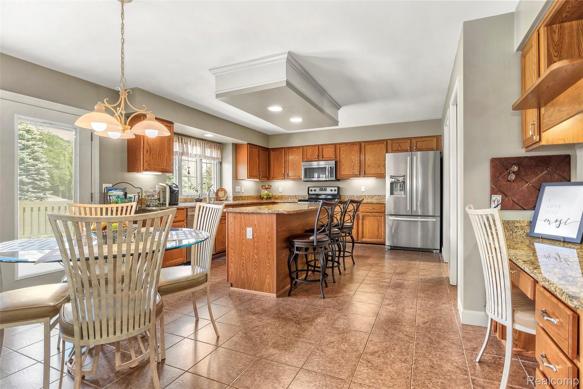 46636 Mornington Road Canton, MI 48188 - Photo 20 of 65 20.jpg