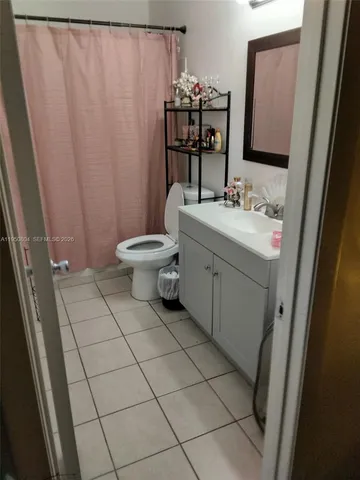 $2,200 | 18318 Northwest 68th Avenue, Unit E, Hialeah, FL 33015