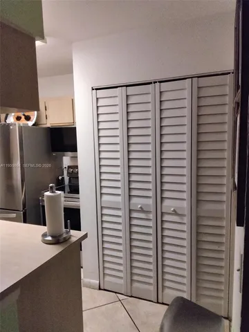 $2,200 | 18318 Northwest 68th Avenue, Unit E, Hialeah, FL 33015