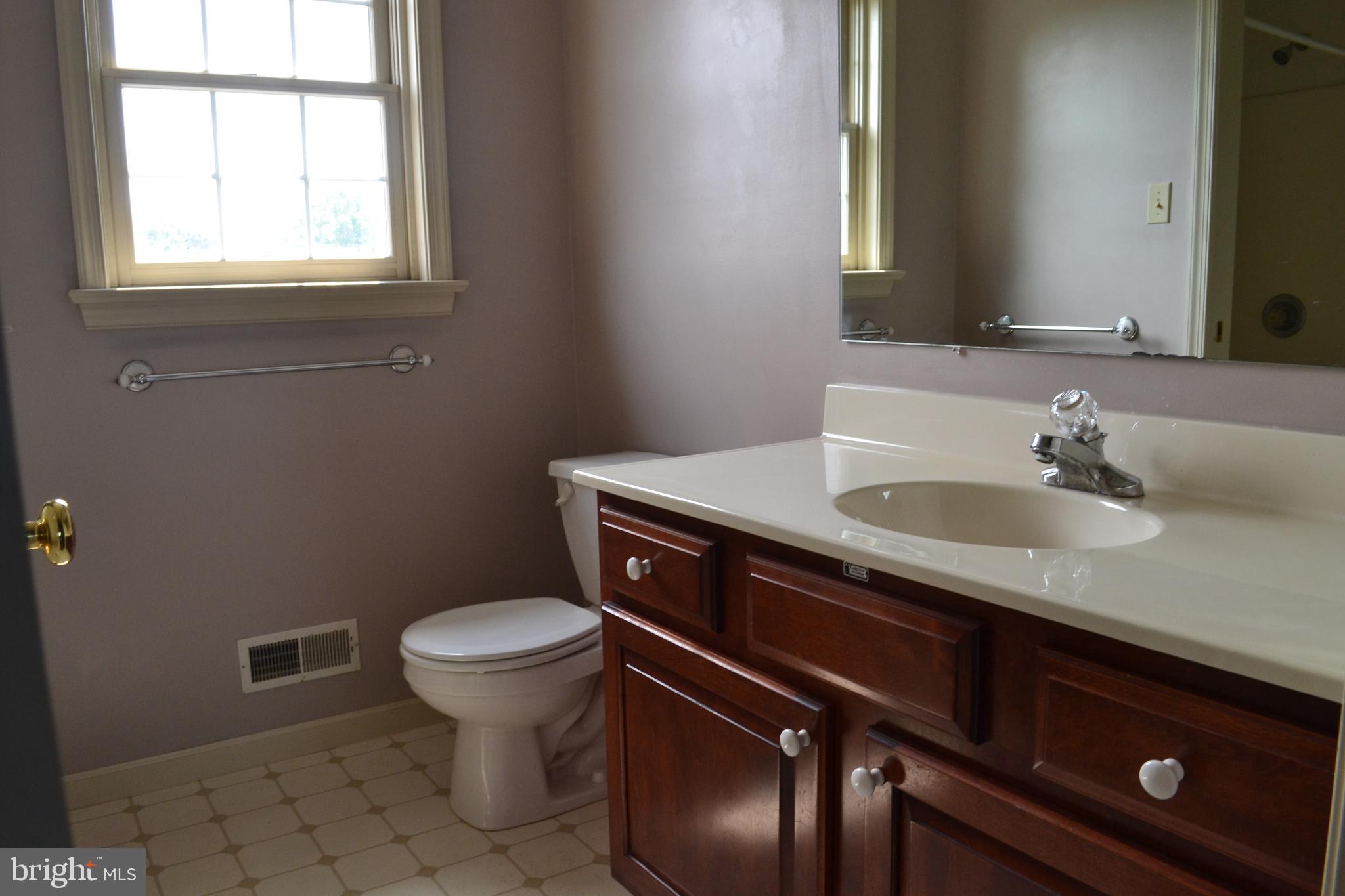 9 Longenecker Road Lititz, PA 17543 - Photo 12 of 15