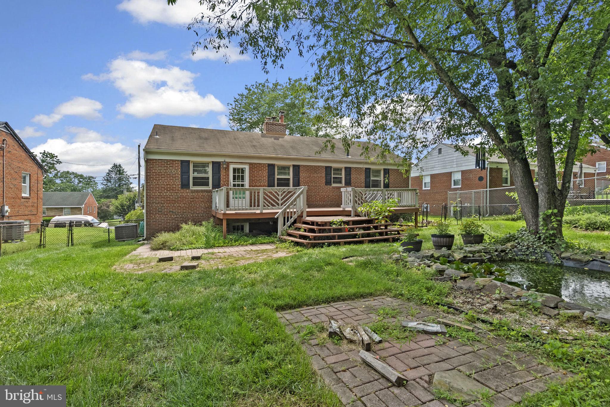 4502 Hargrove Road Temple Hills, MD 20748 - Photo 28 of 31 Large deck