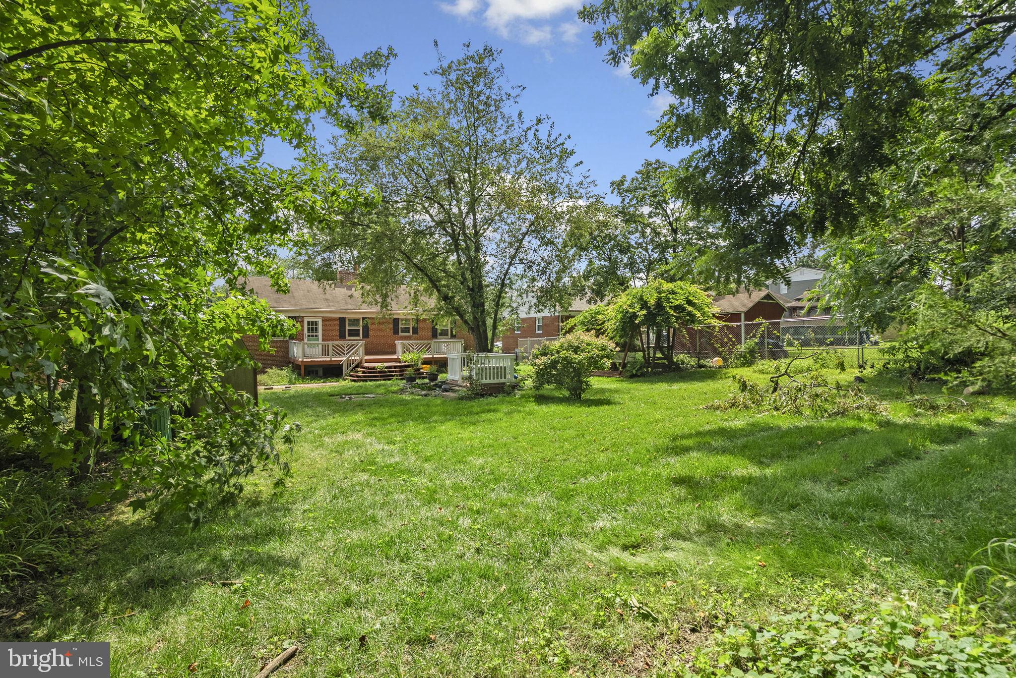 4502 Hargrove Road Temple Hills, MD 20748 - Photo 31 of 31 Large backyard
